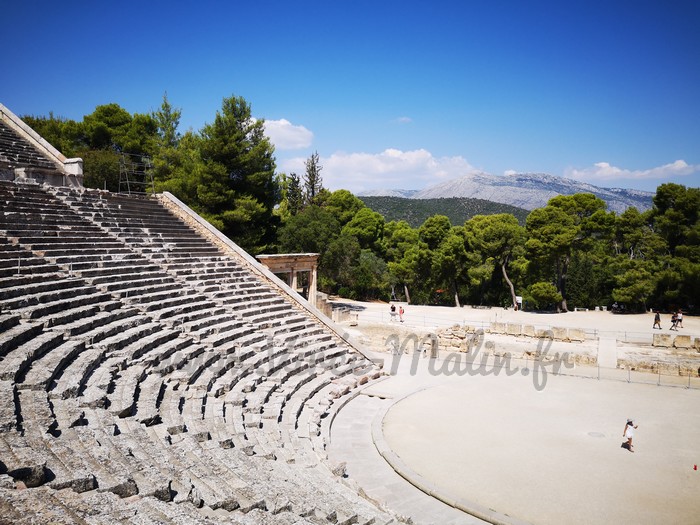 Que visiter à Epidaure et où dormir proche du site antique d’Epidaure ?